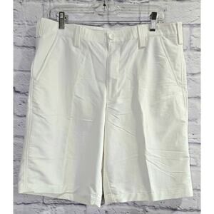 Under Armour White Men's Shorts 34 Lightweight Pockets